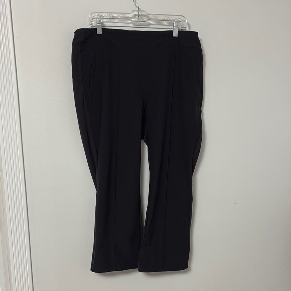 Athleta Headlines Hybrid Black Pants